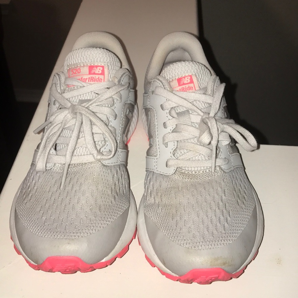 New Balance comfort ride sneakers!